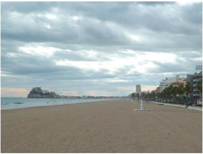 The Beach Across The Street Peñíscola Exteriér fotografie